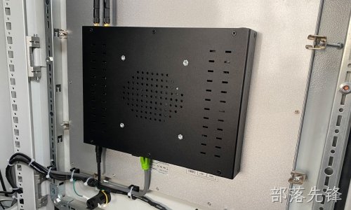 咸阳某厂触摸屏主机检修