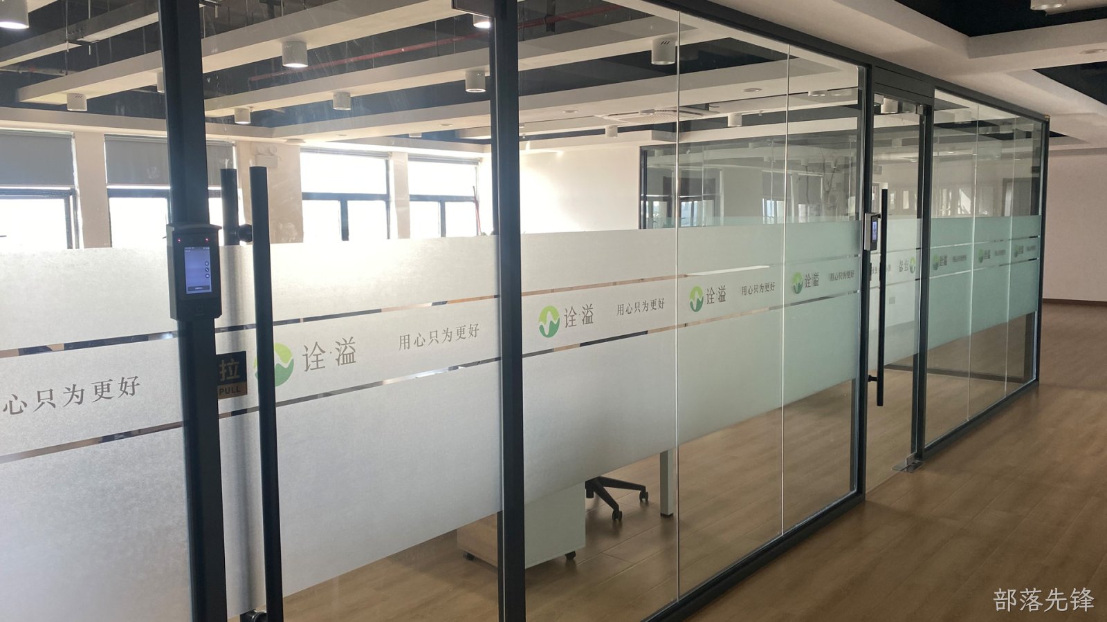 咸阳某企业海康威视门禁系统
